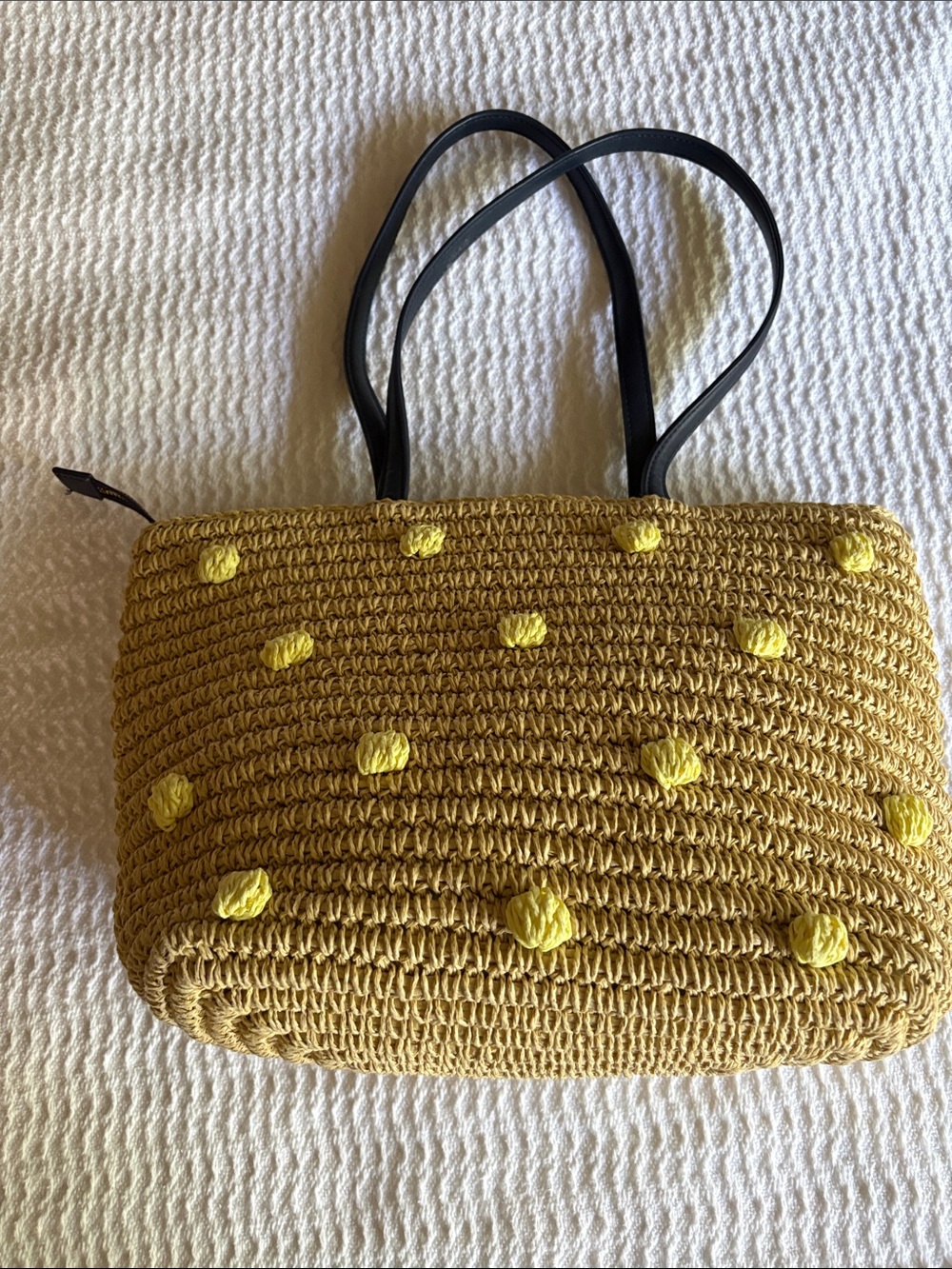 Talbots Woven Straw Summer Tote with Navy Handles and Zipped Top. Fully - Picture 5 of 6